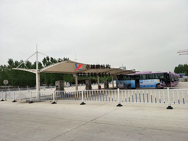濟(jì)源膜結(jié)構(gòu)充電站樁車(chē)棚【濟(jì)源潤(rùn)萬(wàn)家農(nóng)業(yè)科技有限公司等】工程設(shè)計(jì)施工案例