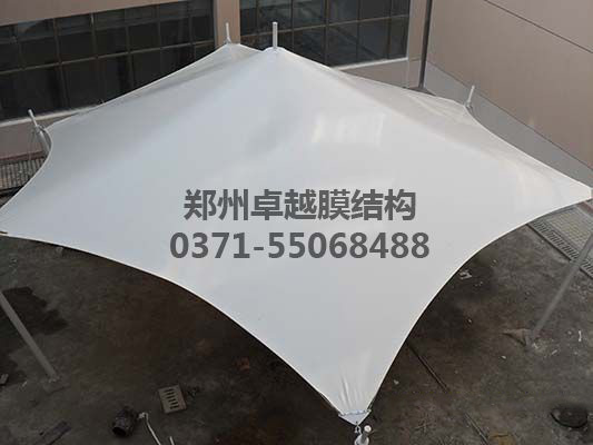 與膜結構相配合的結構形式有哪些？